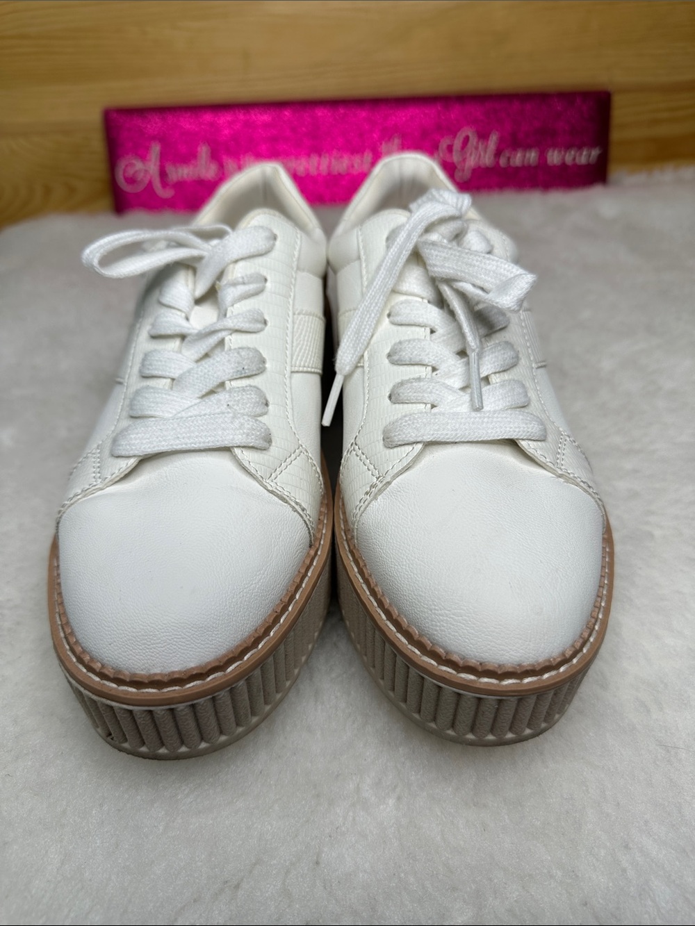 Women’s Dolce Vita Tiger Platform Sneakers Size 8.5 - Picture 5 of 11